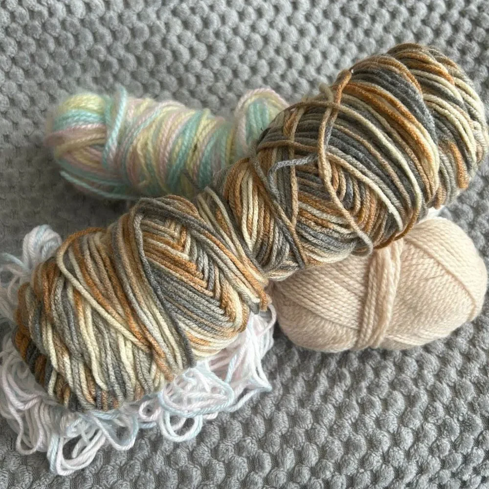 Lot Mixed Colors Thin Yarn